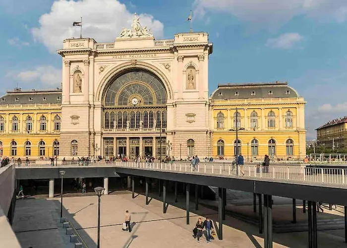 Appartement Keleti Palyaudvar Train Station-home *