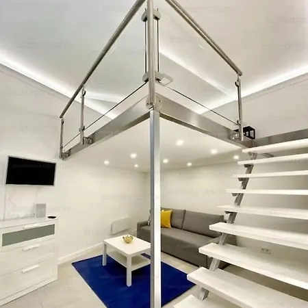 Keleti Pályaudvar Train Station-home Apartman